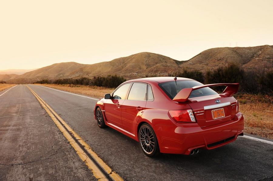 Subaru Impreza WRX STi Sedan 2011 года  (фото 6 из 81)